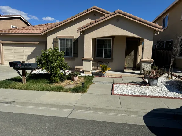 2112 Arabian Dr, Fairfield, CA 94534