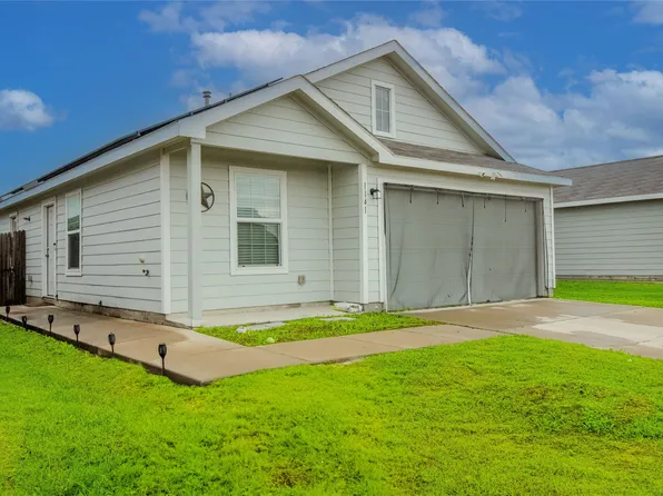 1141 Avalon Dr, Crandall, TX 75114