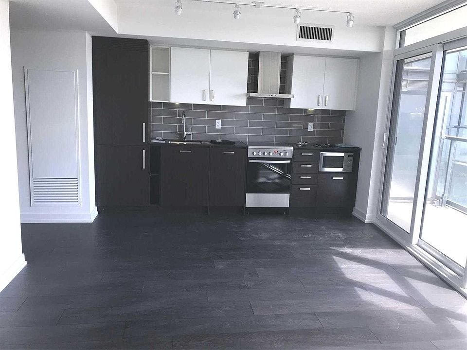 2nd image of 125 Redpath Ave #616