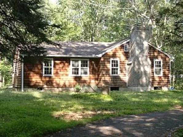 463 Thayer Pond Rd, Wilton, CT 06897