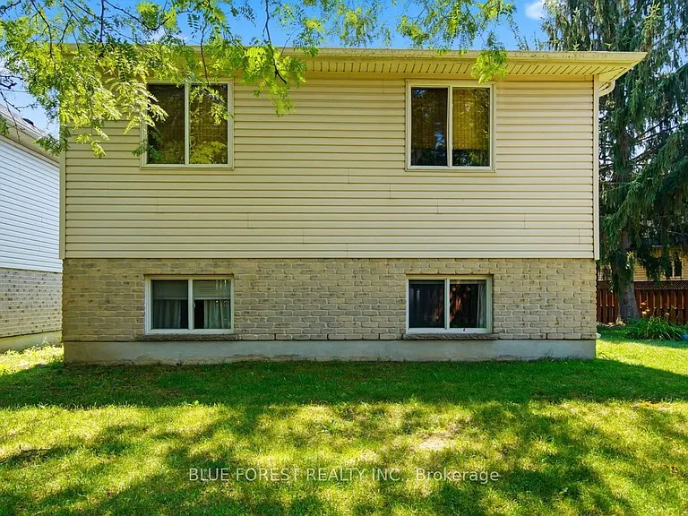 1406 Aspenridge Cres — Photo 47