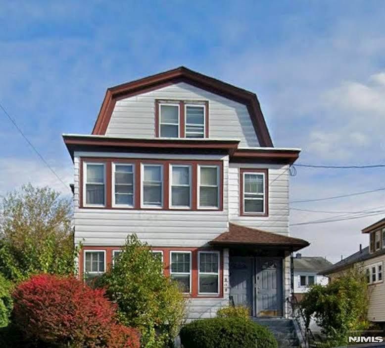 2nd image of 205-209 Madison Ave
