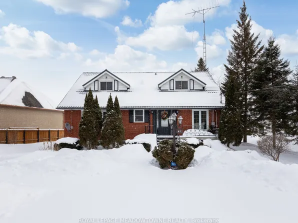61 Aldred Dr, Scugog, ON L9L 1B4