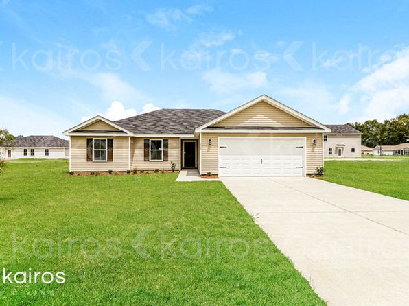 105 Paper Birch Dr