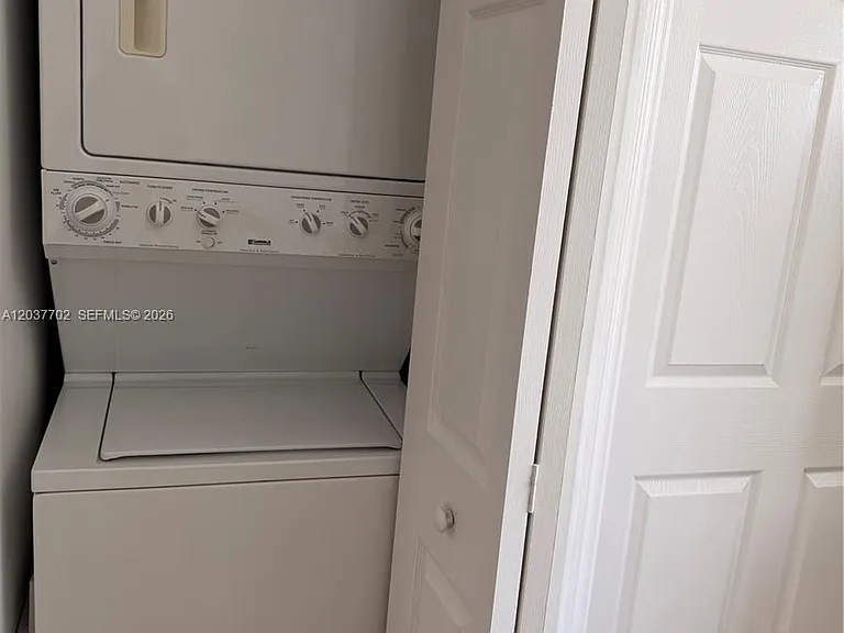 3500 Coral Way #907 — Photo 15