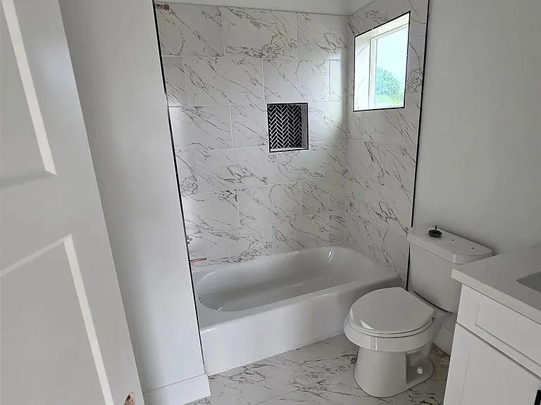 4562 Teton St #B — Photo 12