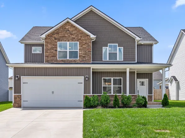 1532 Kingbird Dr, Clarksville, TN 37040