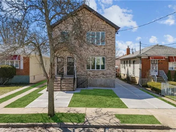 21916 141st Ave #2, Springfield Gardens, NY 11413