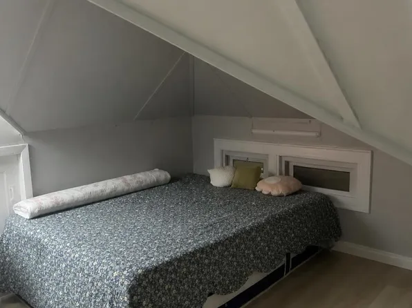 (undisclosed Address), Queens Village, NY 11428