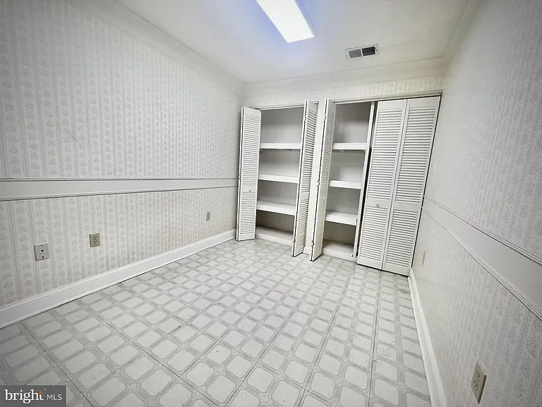 11570 Hill Meade Ln — Photo 27