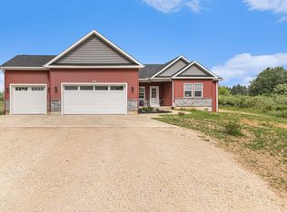 11116 Austin Ct, Delton, MI 49046