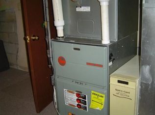 3001 W Cold Spring Rd, Greenfield, WI 53221