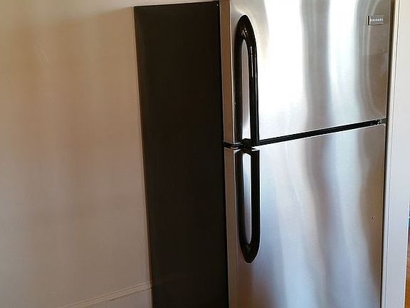 4th image of 103 Medway St APT 10