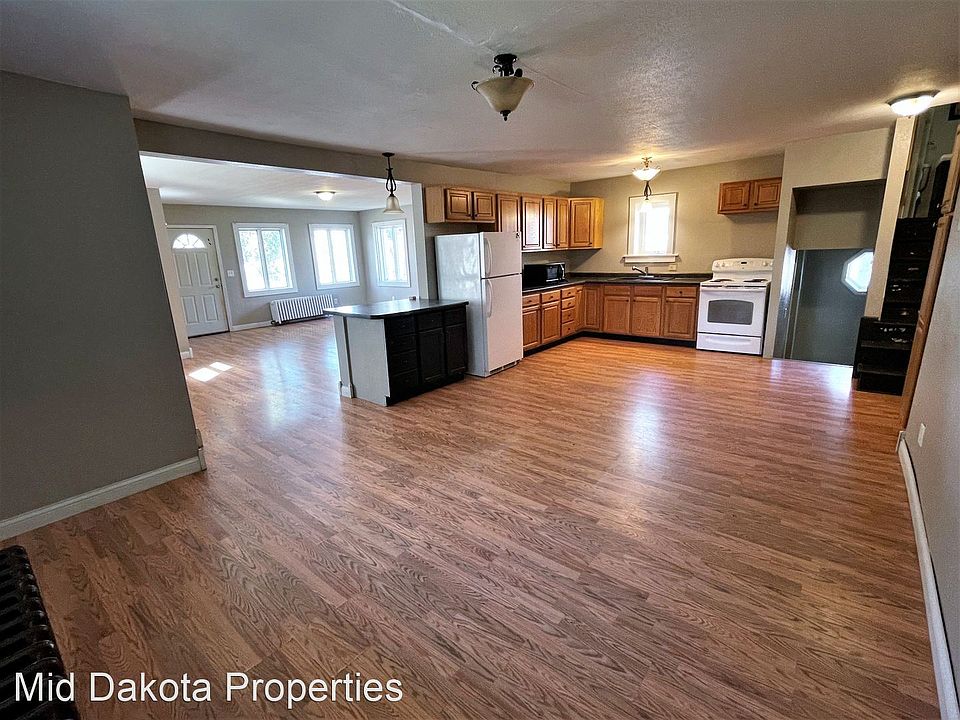 421 E 9th 421 E 9th Ave Mitchell SD Zillow