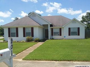 201 River Oaks Dr, Madison, AL 35758