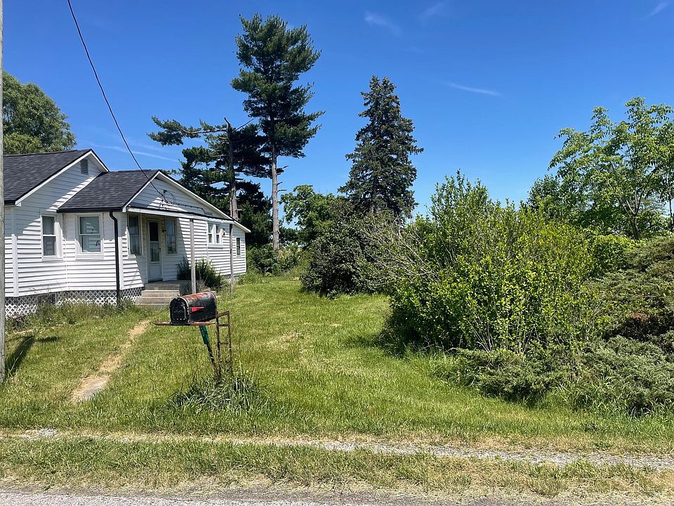 2nd image of 3120 Swaney Rd