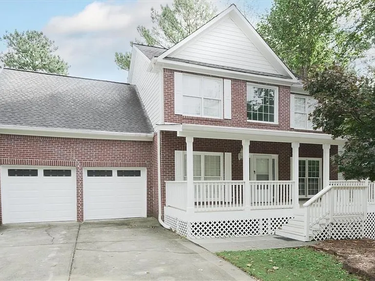 4085 Pineset Dr — Photo 1