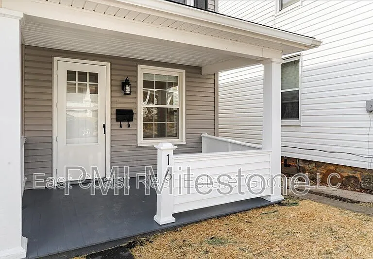 16 Woods Ln — Photo 28