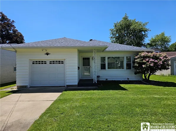 133 N 18th St, Olean, NY 14760