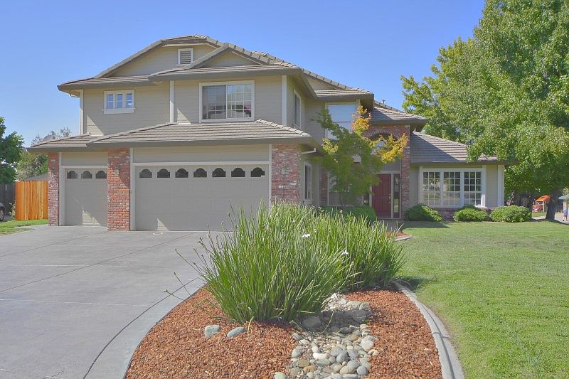 1st image of 5100 Foxmoor Ct