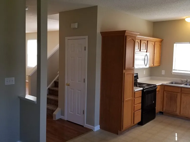 15385 Dry Creek Rd — Photo 3