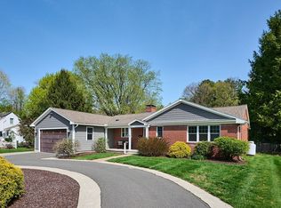 31 West St, Easthampton, MA 01027