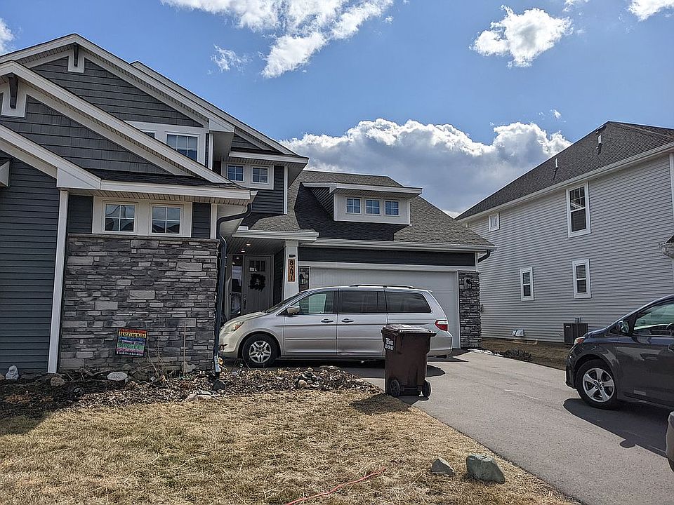 2nd image of 8241 Abercrombie Ln
