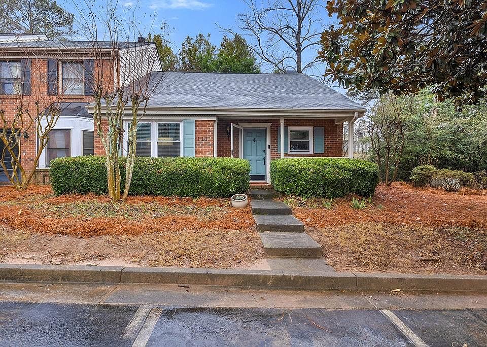 1st image of 111 Teal Ct