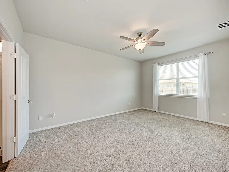 125 Jubilee Dr — Photo 8