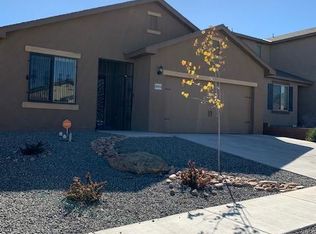 10016 Artemsia Ave SW, Albuquerque, NM 87121