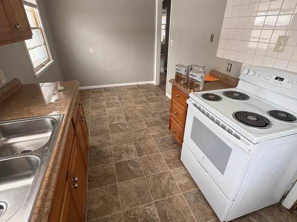 3235 Girard Ave N, Minneapolis, MN 55412