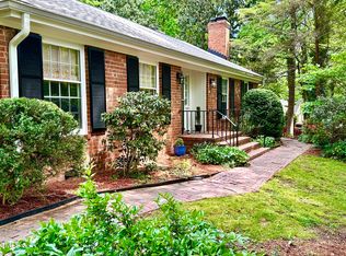 204 N Elliott Rd, Chapel Hill, NC 27514