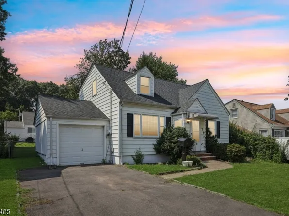 79 Ridgewood Rd, Clifton City, NJ 07012