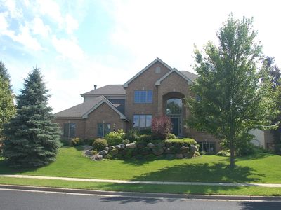 9013 Settlers Rd, Madison, WI, 53717