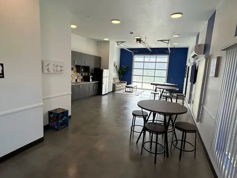 3501 N Vista Ln — Photo 8