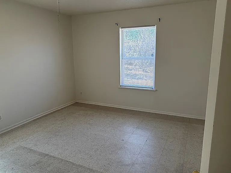 889 Tampico Cir — Photo 16
