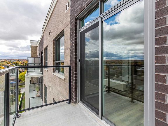 4th image of 5055 Greenlane #616