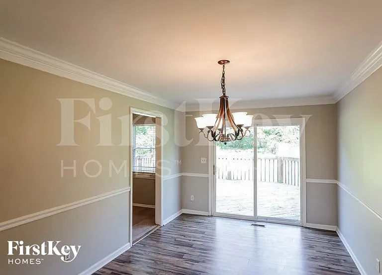1521 Cedargate Cir — Photo 5