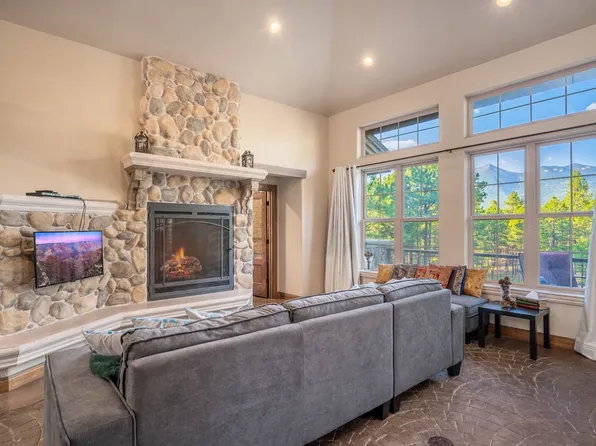 4955 Hidden Hollow Rd, Flagstaff, AZ