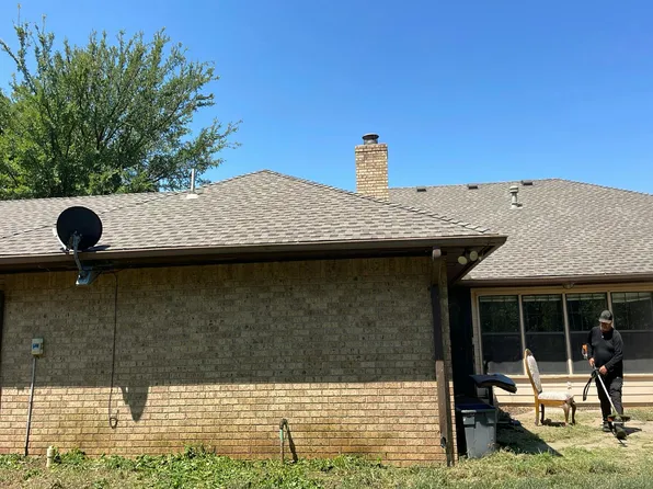 700 N 60th Ave, Noble, OK 73068