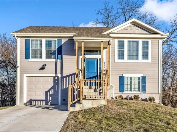 4730 E 135th Ct, Grandview, MO 64030