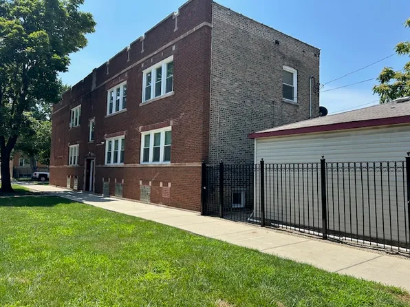 1642 N Lamon Ave Floor 2, Chicago, IL 60639
