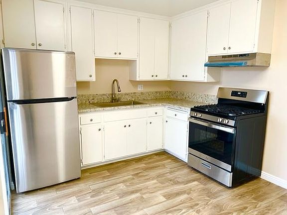 5th image of 601-5 M Ave #605