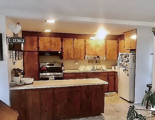 4th image of 12 Court St APT 5