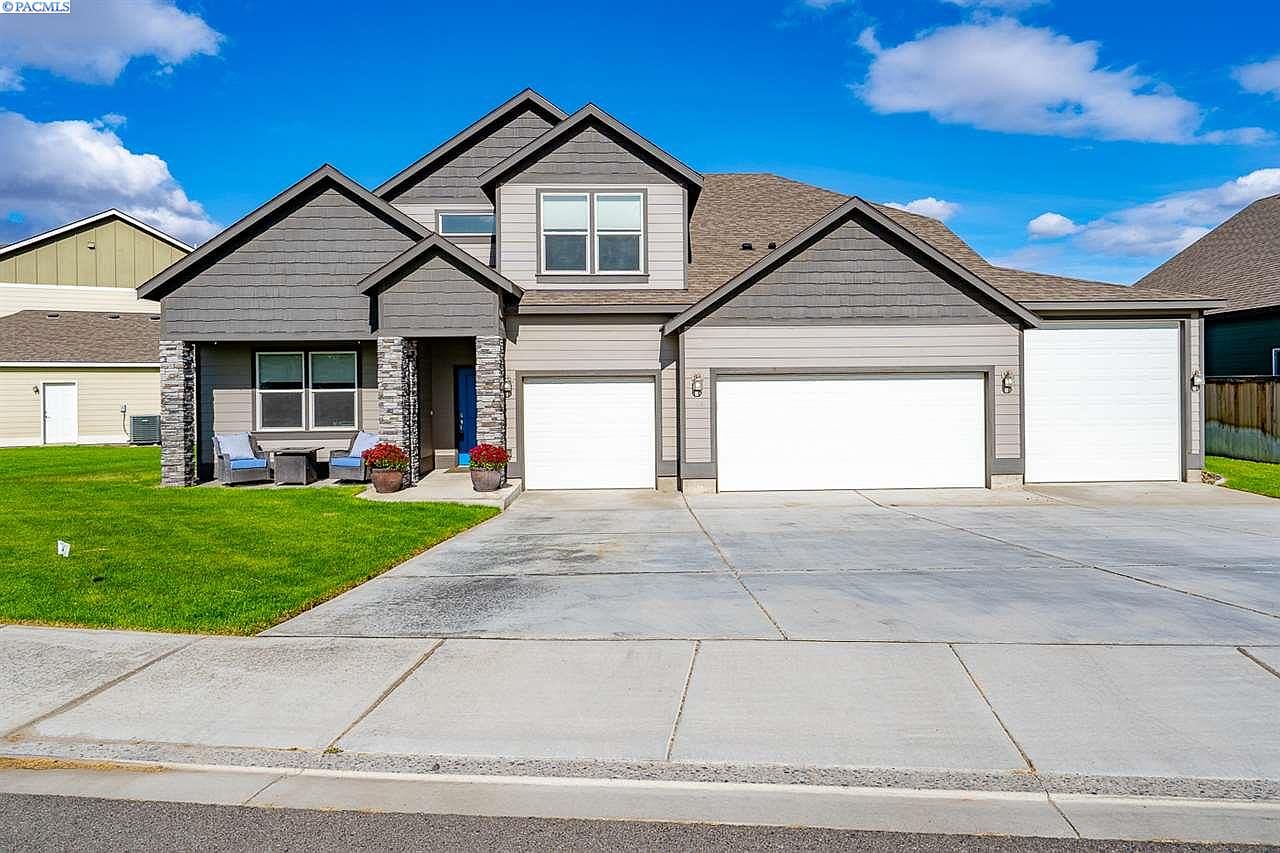 874 Pikes Peak Dr, West Richland, WA 99353 | Zillow