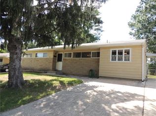 52 Princeton Rd, Parlin, NJ 08859