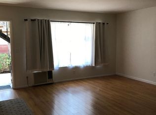 913 E Windsor Rd, Glendale, CA 91205