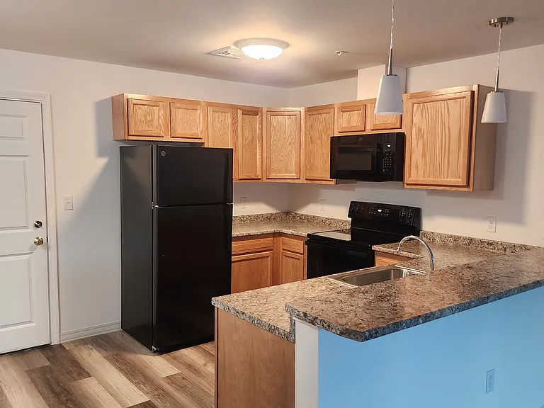 1 & 2 Crosswoods Path Blvd #203 — Photo 3