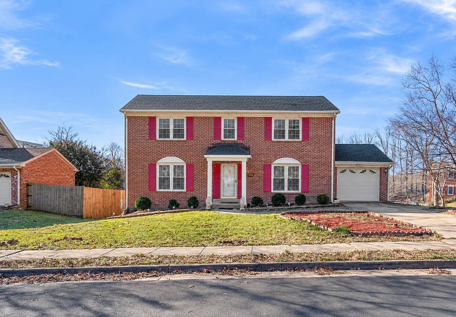 5 bed, 3100 sqft, $3,650 — Photo 1