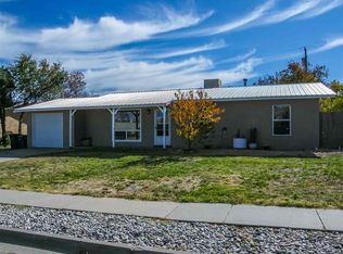 307 Joya Loop, Los Alamos, NM 87544